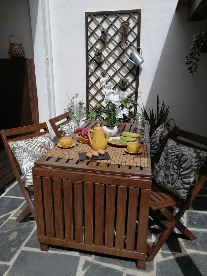 Courtyard House - Sun, Barbecue, Beach Сесимбра Екстериор снимка
